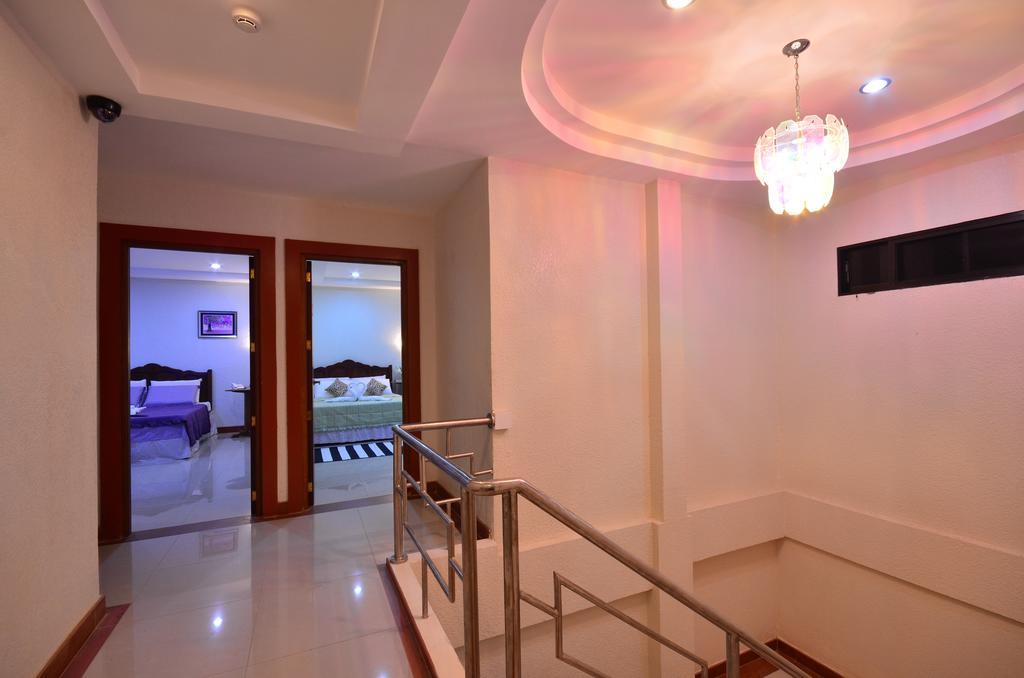 Casanas Suites Puerto Princesa Luaran gambar