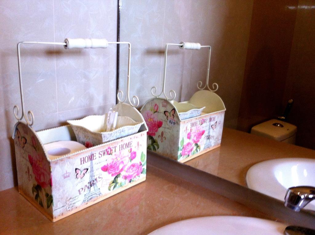 Casanas Suites Puerto Princesa Luaran gambar